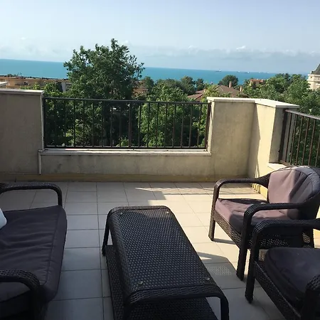 Sea Park Homes Neshkov Appart hôtel Varna