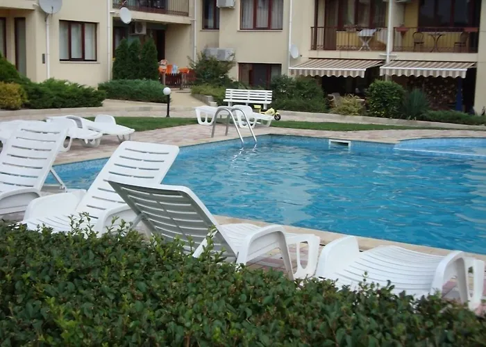 Sea Park Homes Neshkov Hotel apartamentowy