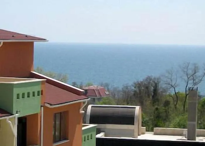 Sea Park Homes Neshkov 3* Warna