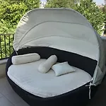 Sea Park Homes Neshkov アパートホテル ヴァルナ
