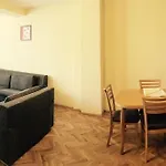 Sea Park Homes Neshkov アパートホテル