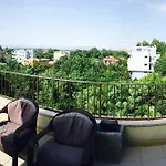 Sea Park Homes Neshkov アパートホテル ヴァルナ