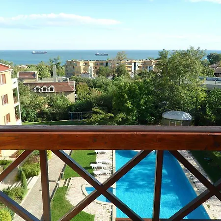 Sea Park Homes Neshkov Apart-hotel Varna