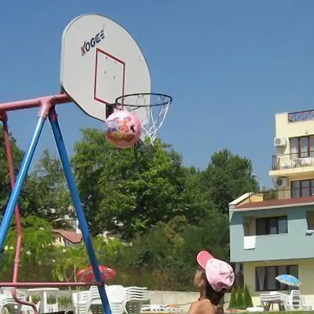 Sea Park Homes Neshkov Hotel apartamentowy