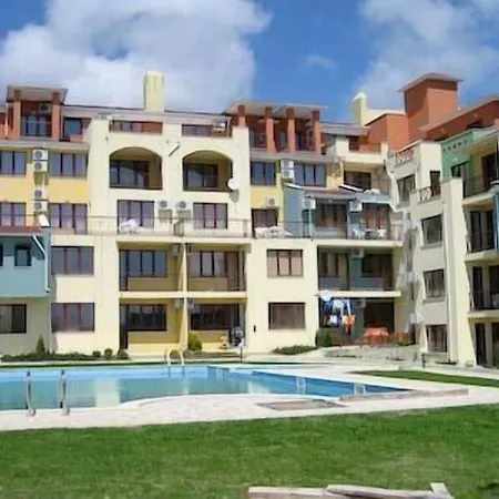 Apart-hotel Sea Park Homes Neshkov 3*