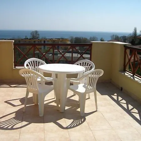 Sea Park Homes Neshkov Hotel apartamentowy Warna