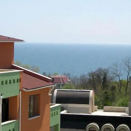 Sea Park Homes Neshkov 3* Варна