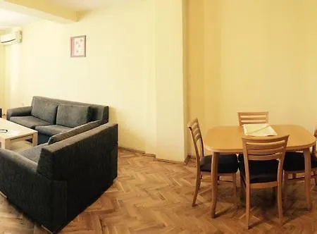 Sea Park Homes Neshkov Hotel apartamentowy