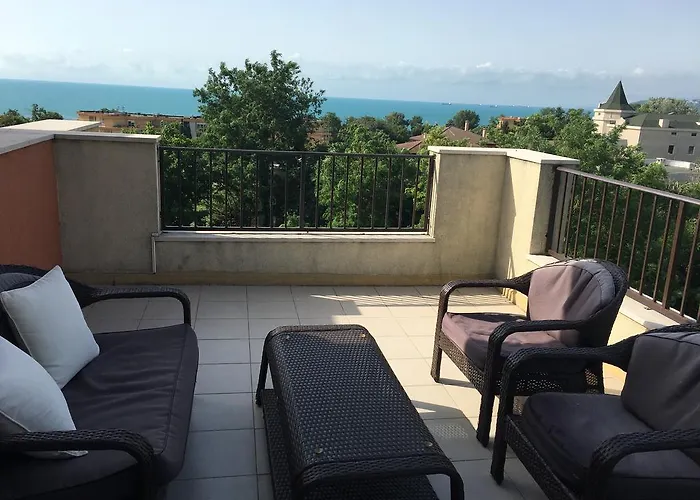 Sea Park Homes Neshkov Aparthotel Warna